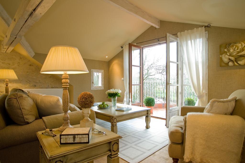 Moulin De Larcy Villa Ribérac Habitación foto